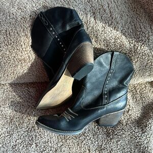 New Very Volatile booties.